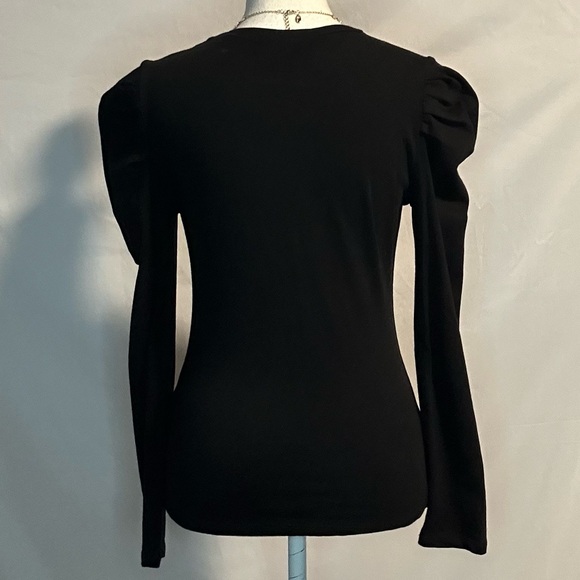 Tops/T-Shirts/Tanks👚 - 2 for $20 or 3 for $30 (Mix & Match) - Picture 2 of 6